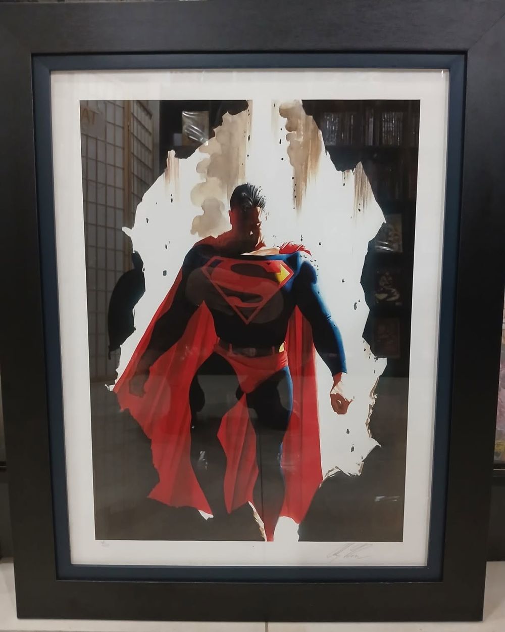 Gravura emoldurada do Superman criada por Alex Ross para a Iron Studios Fine Art